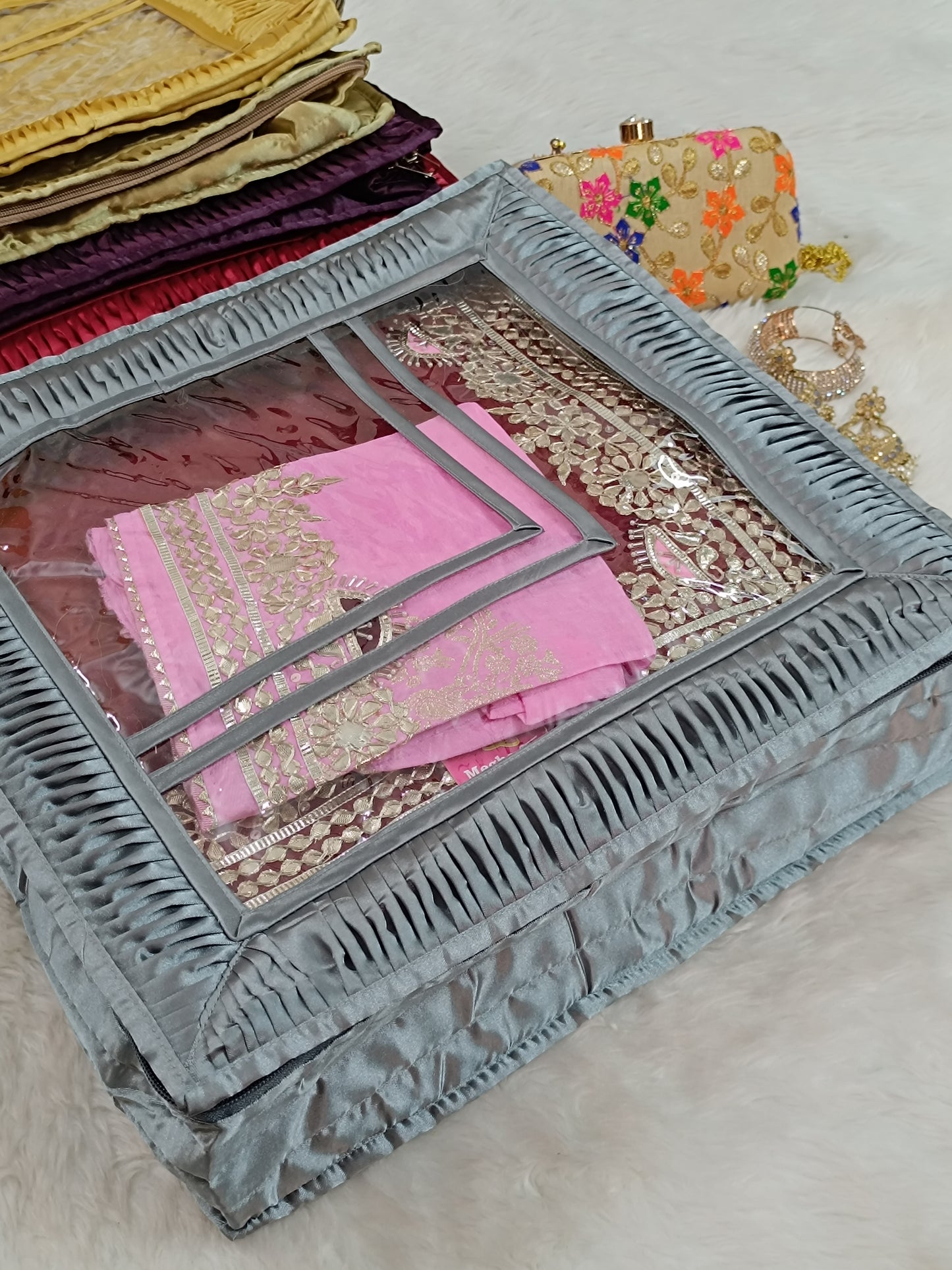 Striped Satan | Saree/Lehanga Packing Cover