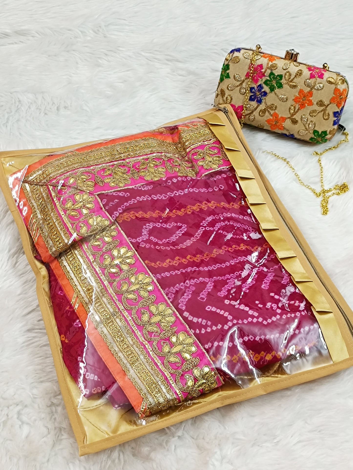 Frilled Scarlet- Packing Cover